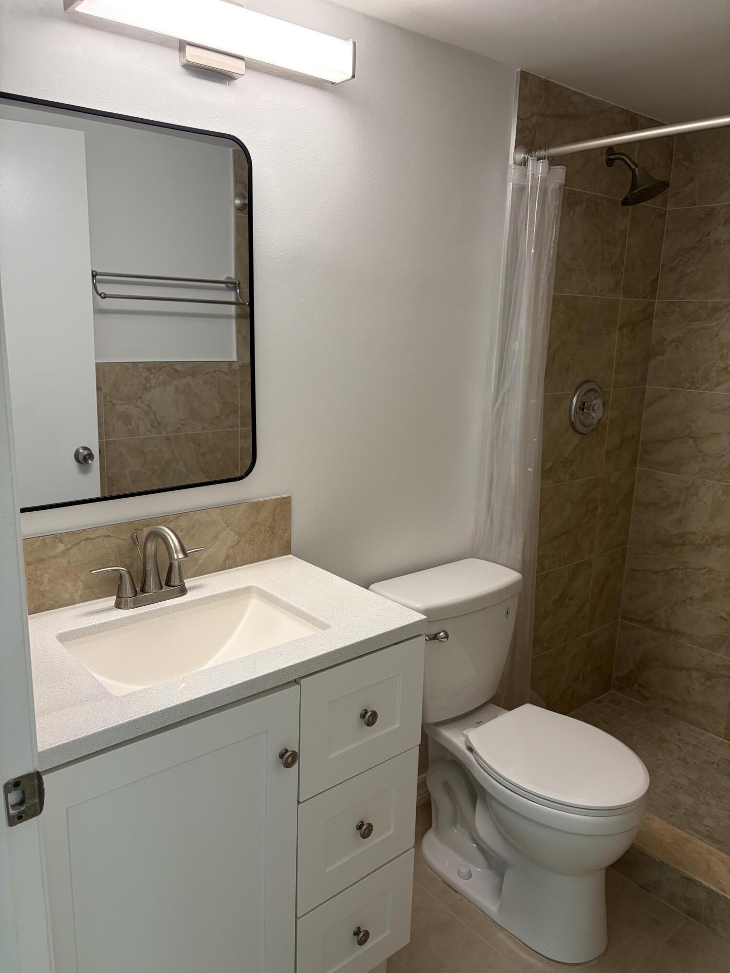 13811 Oneida Drive, Unit E1 Delray Beach, FL 33446 - Photo 15 of 26 IMG_0695