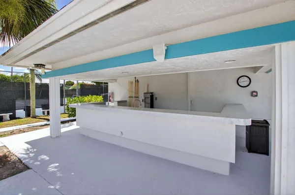 $2,350 | 13811 Oneida Drive, Unit E1, Delray Beach, FL 33446