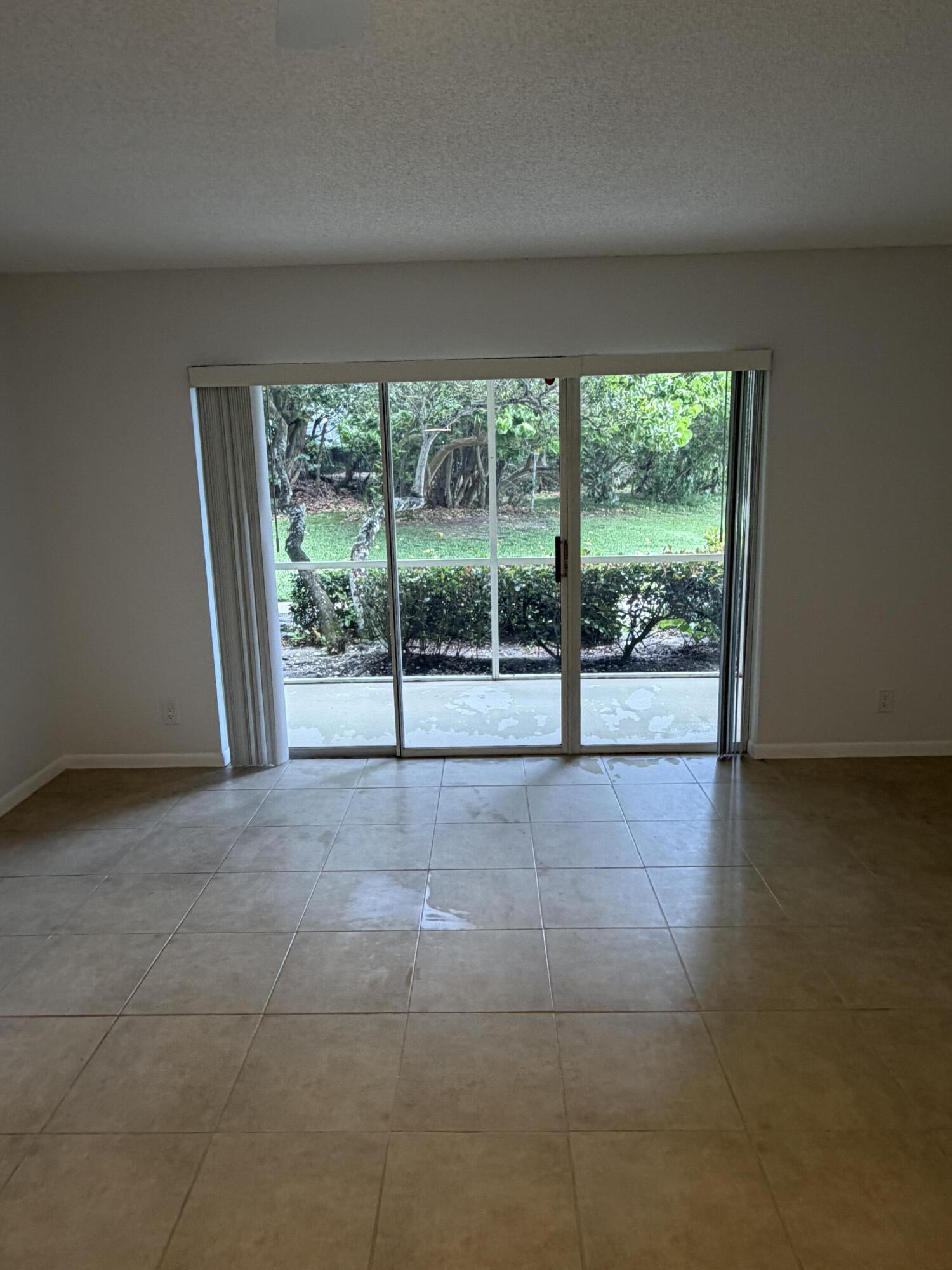 13811 Oneida Drive, Unit E1 Delray Beach, FL 33446 - Photo 10 of 26 IMG_0718