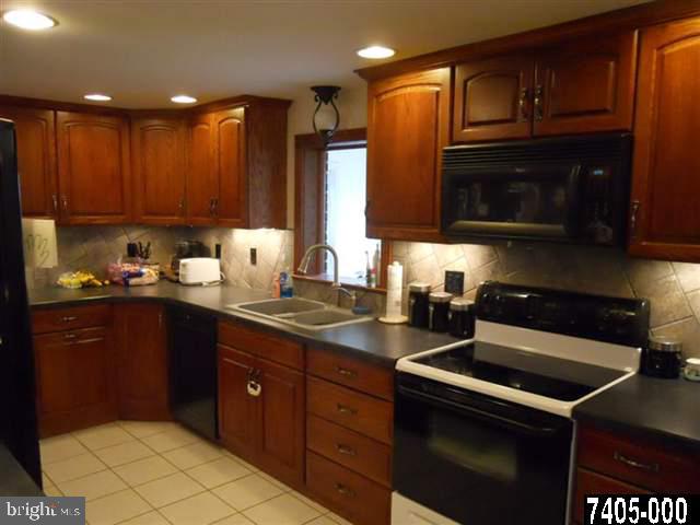 14473 Winterstown Road Felton, PA 17322 - Photo 9 of 21 Gallery Image 9