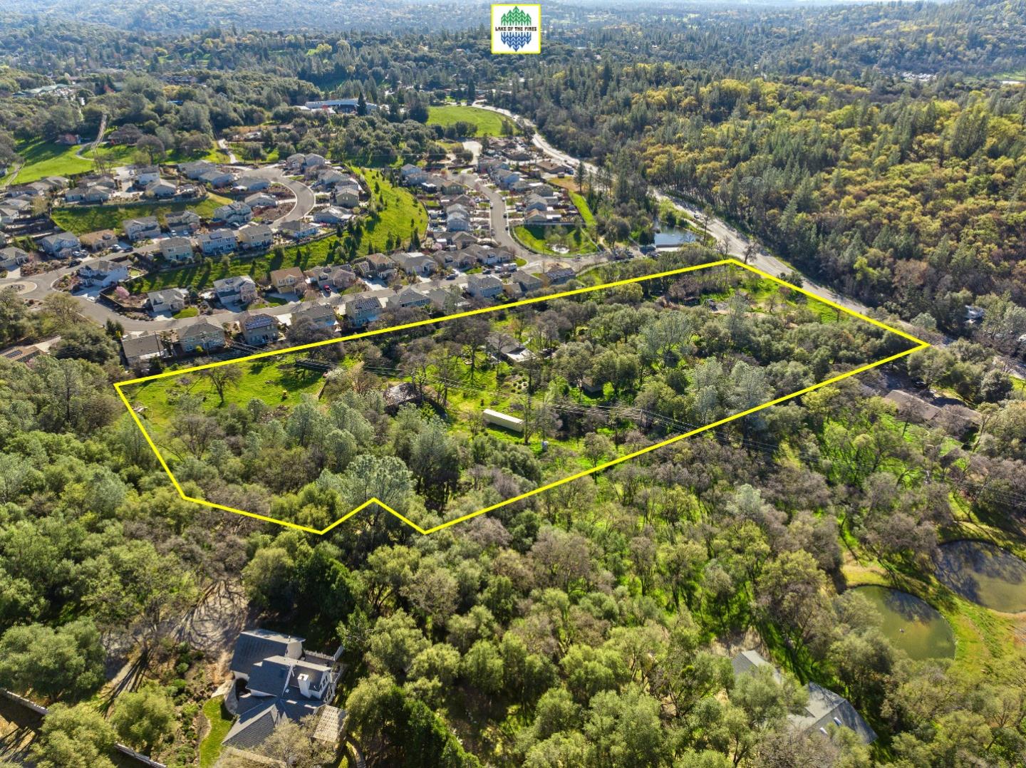 10264 Combie Road Grass Valley, CA 95949 - Photo 2 of 53 view of a city