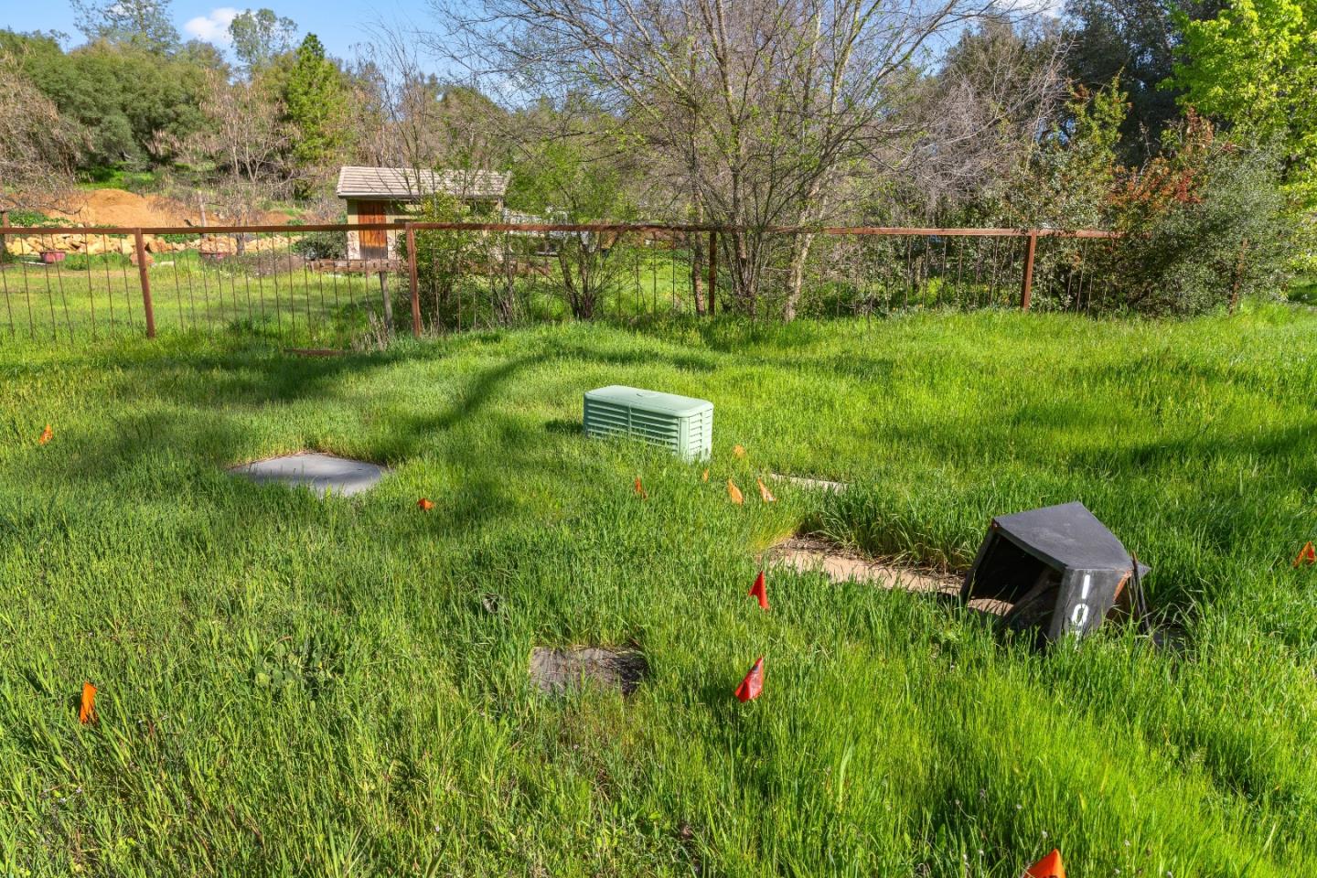 10264 Combie Road Grass Valley, CA 95949 - Photo 25 of 53 a garden view