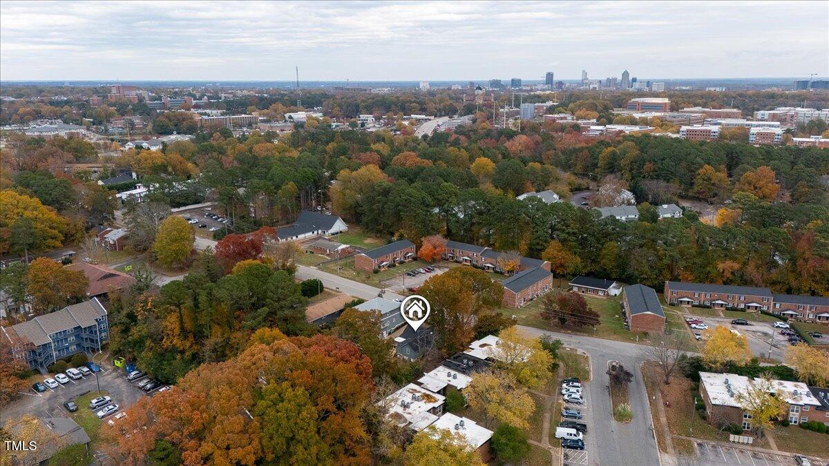 1634 Crest Road Raleigh, NC 27606 - Photo 29 of 36 30-DJI_20241126135645_0006_D