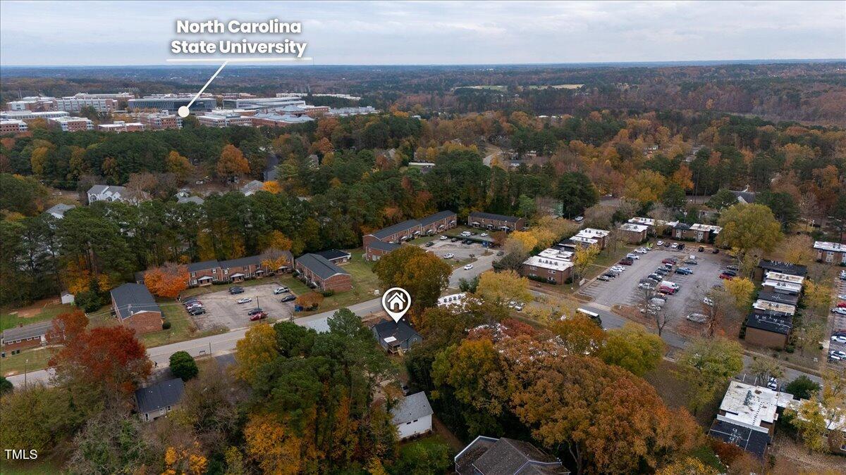 1634 Crest Road Raleigh, NC 27606 - Photo 30 of 36 32-DJI_20241126135727_0008_D