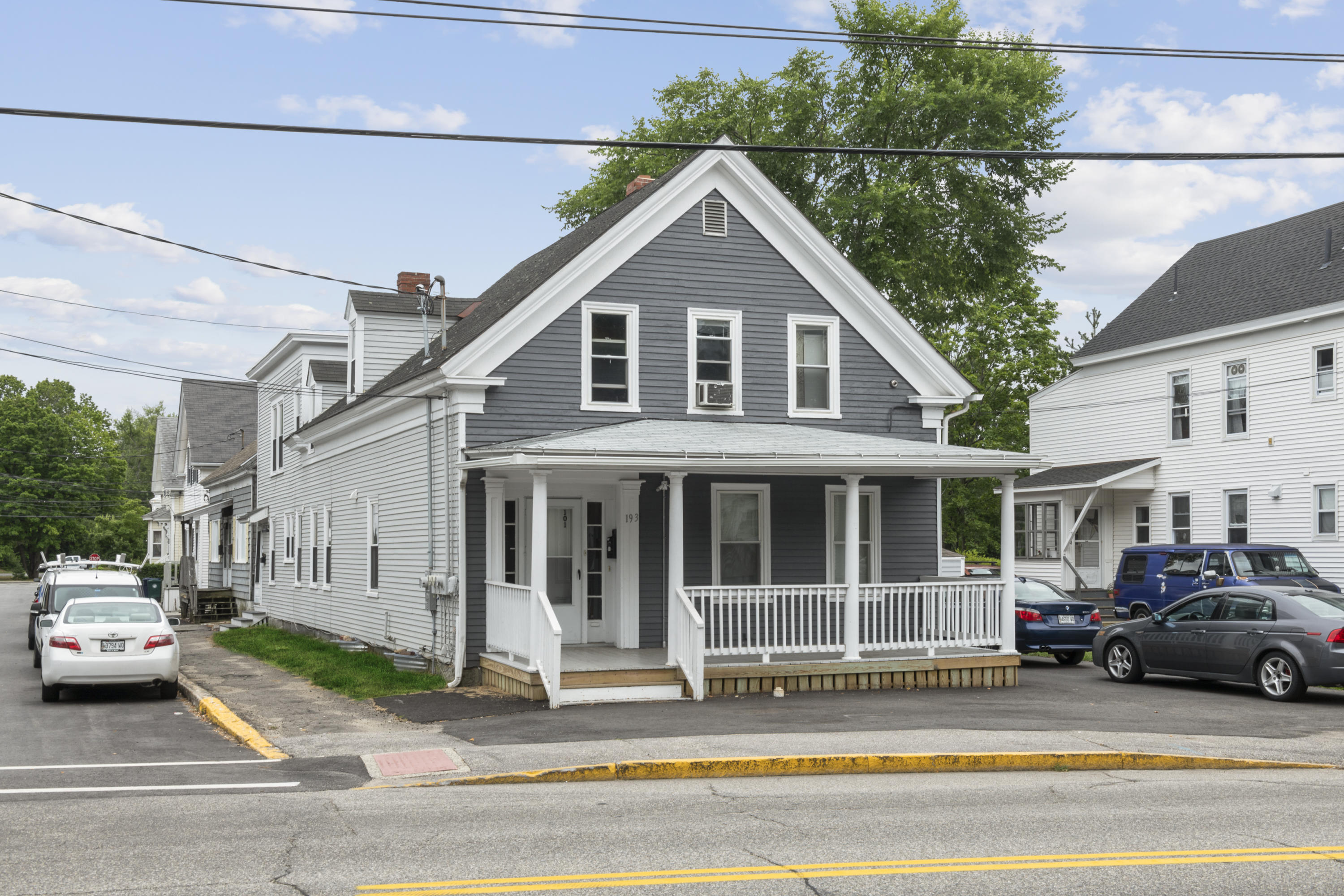 193 Alfred Street Biddeford, ME 04005 - Photo 1 of 24 000-photo-8525295 - Copy