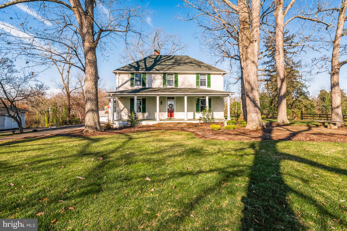 8186 Lees Ridge Road Warrenton, VA 20186 - Photo 2 of 109 Gallery Image 2