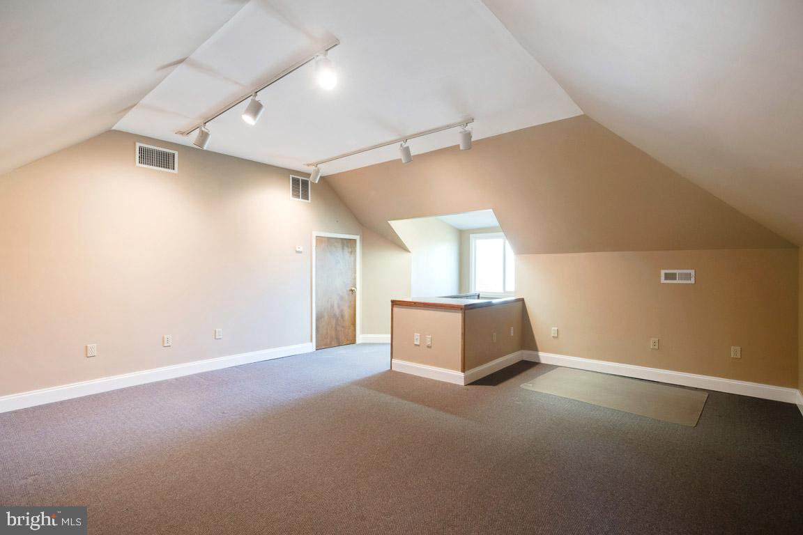 8186 Lees Ridge Road Warrenton, VA 20186 - Photo 72 of 109 Gallery Image 72