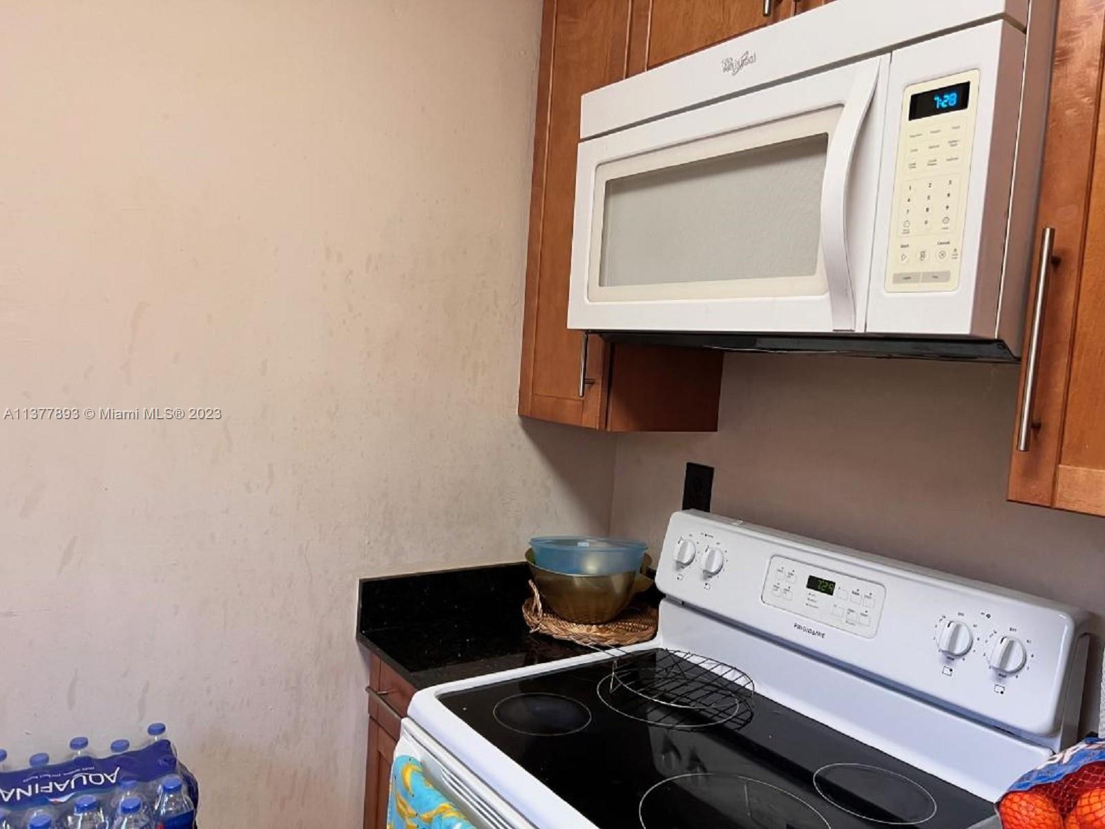 15465 Southwest 80th Street, Unit 2014 Miami, FL 33193 - Photo 13 of 23 a close up of a mirror