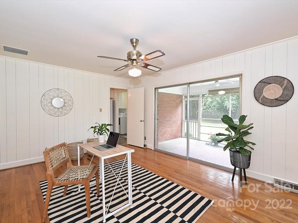 6930 Windyrush Road Charlotte, NC 28226 - Photo 9 of 21 Gallery Image 9