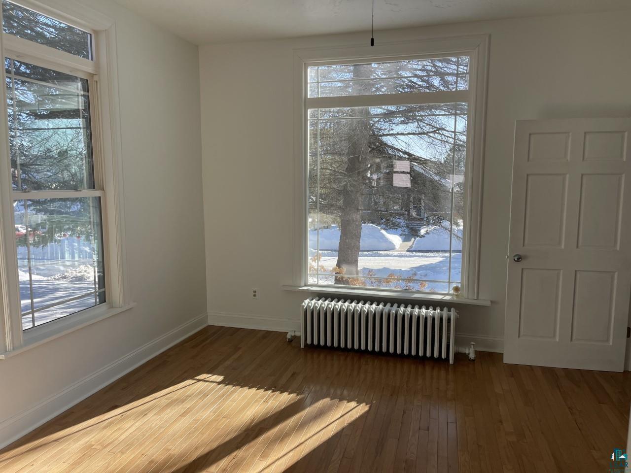 4617 Cooke Street Duluth, MN 55804 - Photo 8 of 27