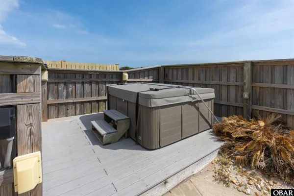 $1,399,000 | 25019 Wimble Shores North, Waves, NC 27982