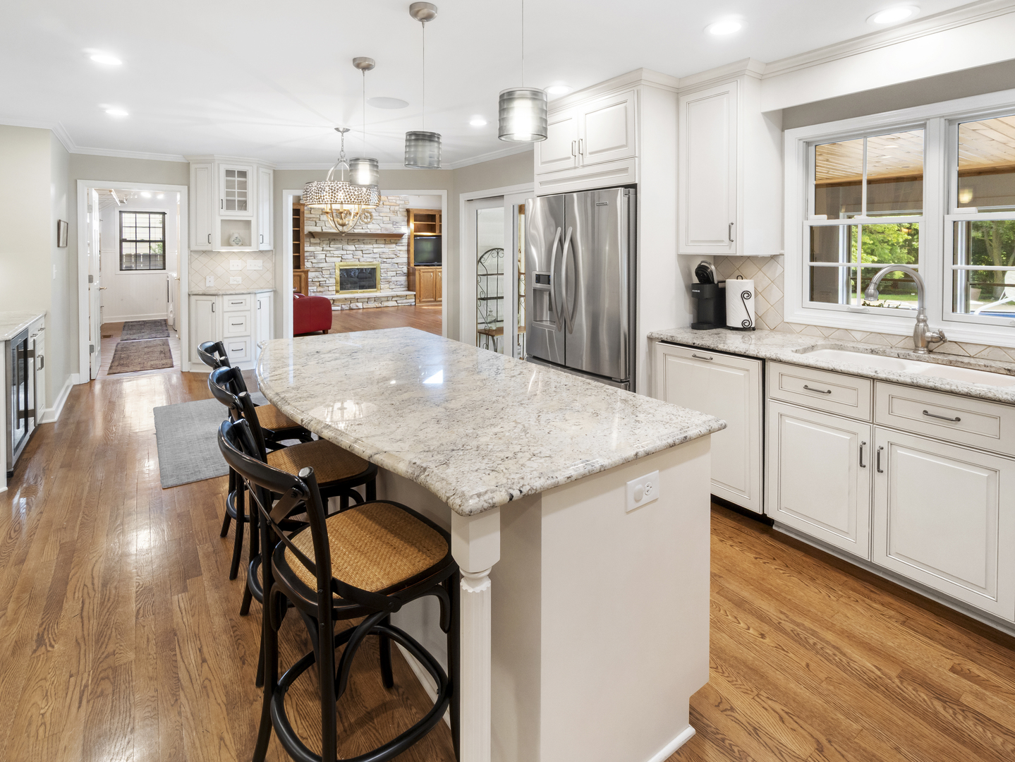 6437 Greene Road Woodridge, IL 60517 - Photo 11 of 65 Gallery Image 11