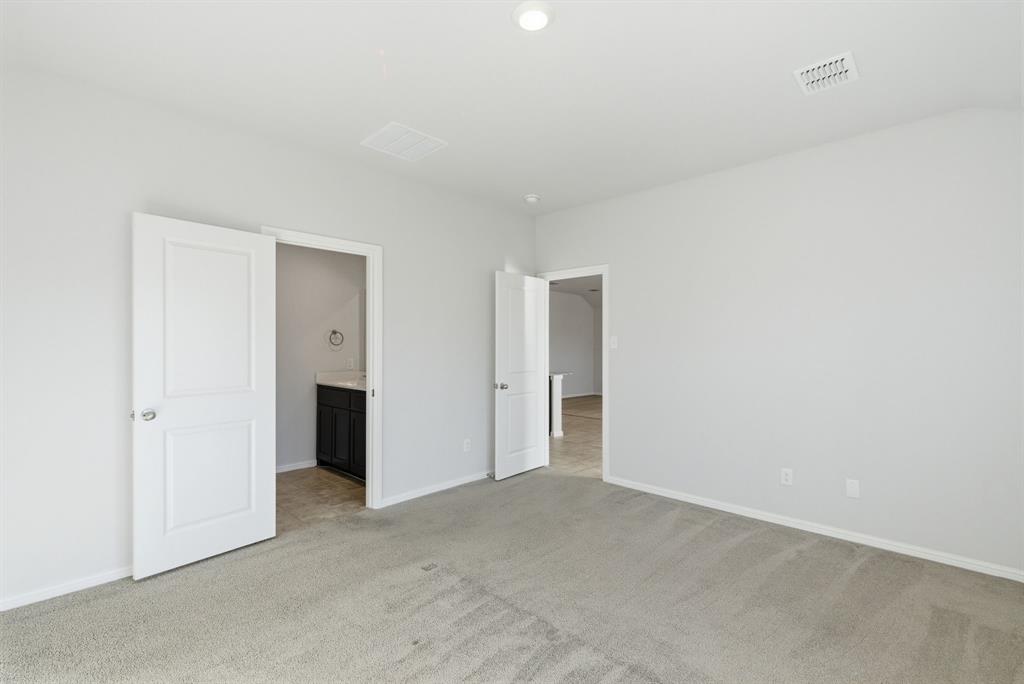 3613 Ridgeway Lane Argyle, TX 76226 - Photo 11 of 29