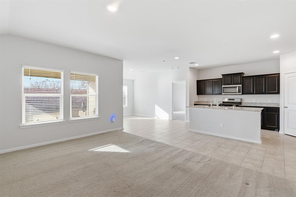 3613 Ridgeway Lane Argyle, TX 76226 - Photo 3 of 29