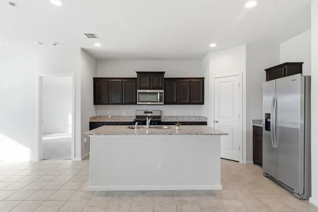 $2,400 | 3613 Ridgeway Lane, Argyle, TX 76226