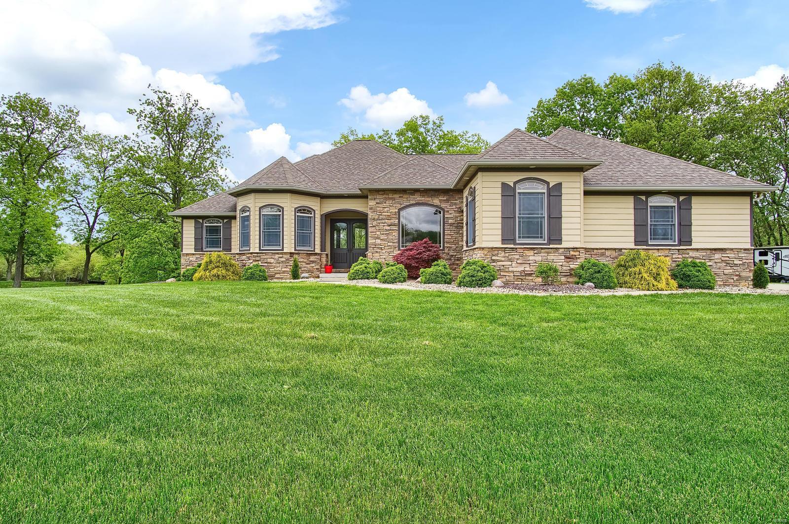 2450 Becker Road Highland, IL 62249 - Photo 1 of 54