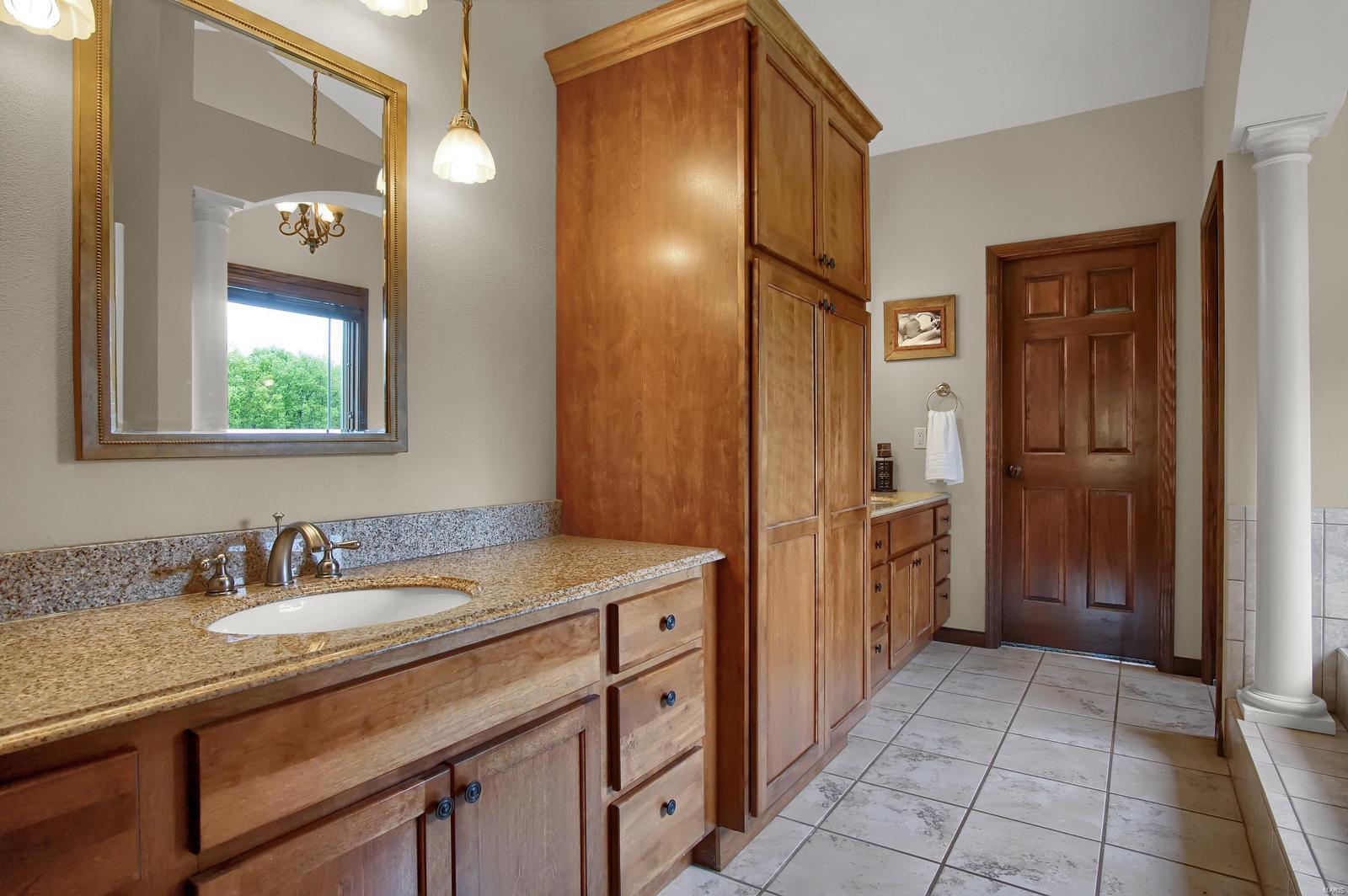 2450 Becker Road Highland, IL 62249 - Photo 26 of 54