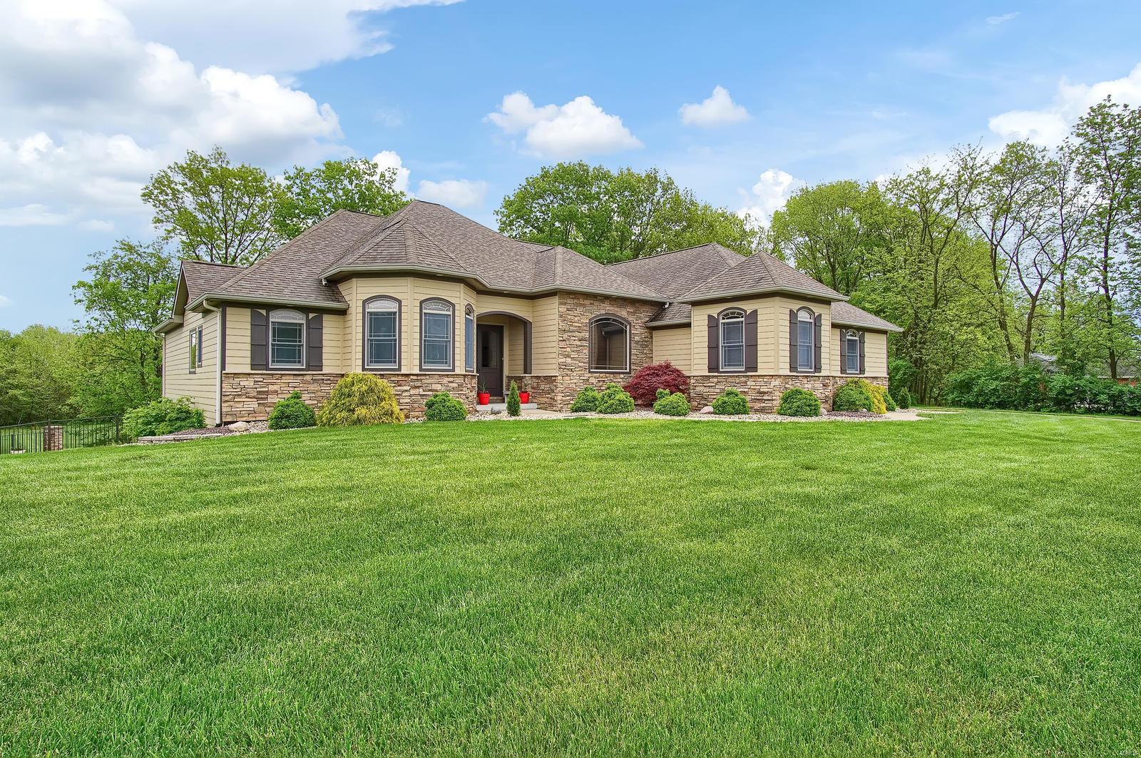 2450 Becker Road Highland, IL 62249 - Photo 42 of 54