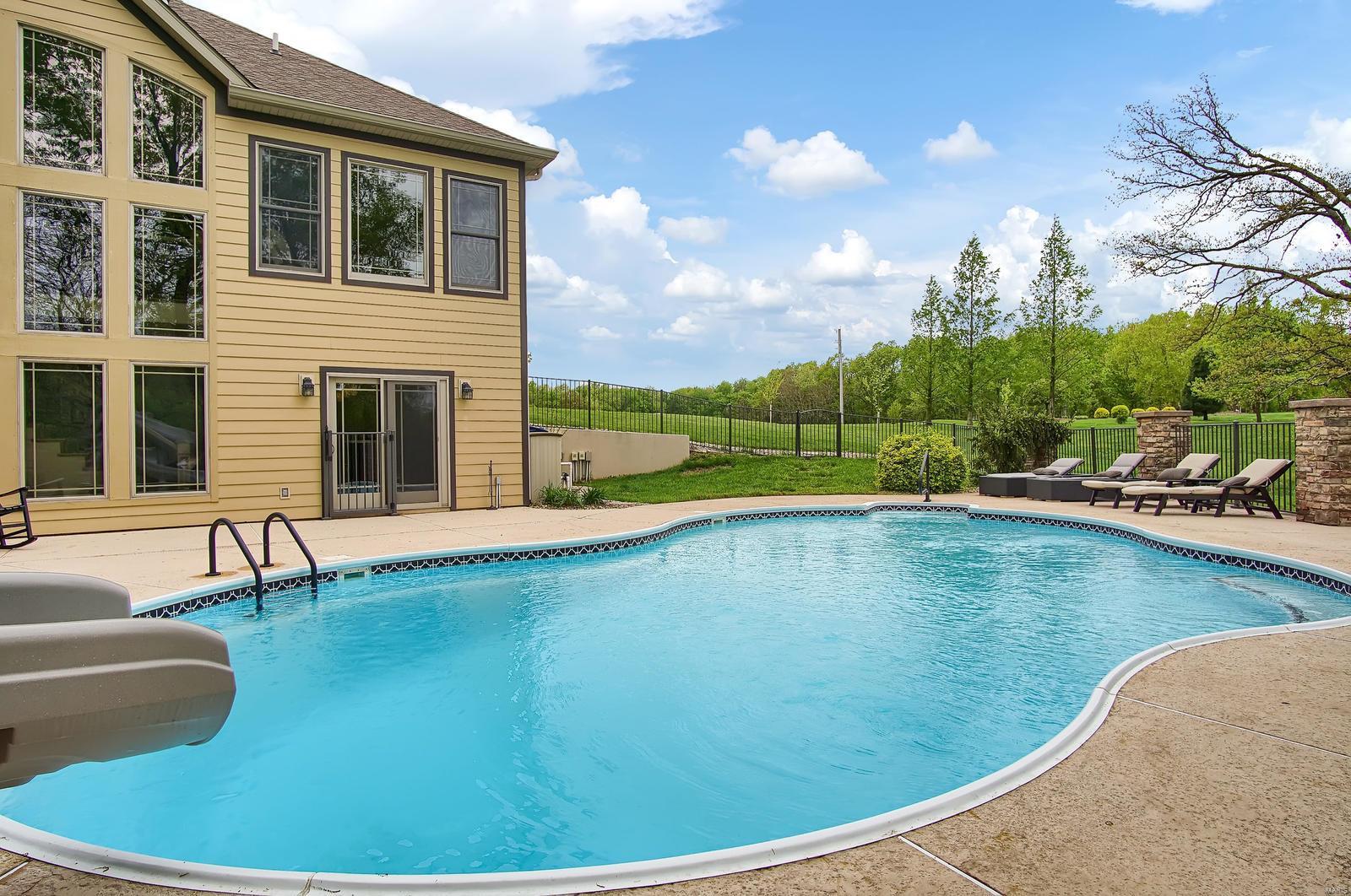 2450 Becker Road Highland, IL 62249 - Photo 47 of 54