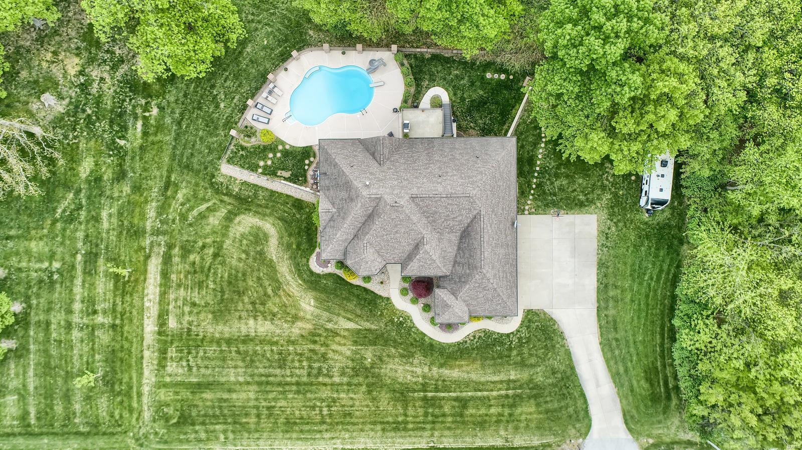 2450 Becker Road Highland, IL 62249 - Photo 51 of 54