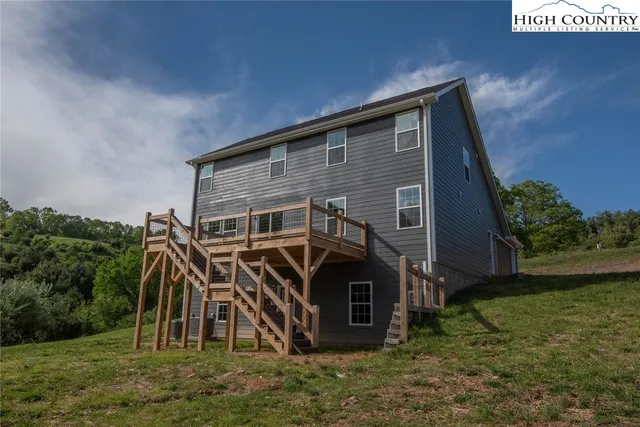 $599,900 | 369 River Watch Trail, Laurel Springs, NC 28644