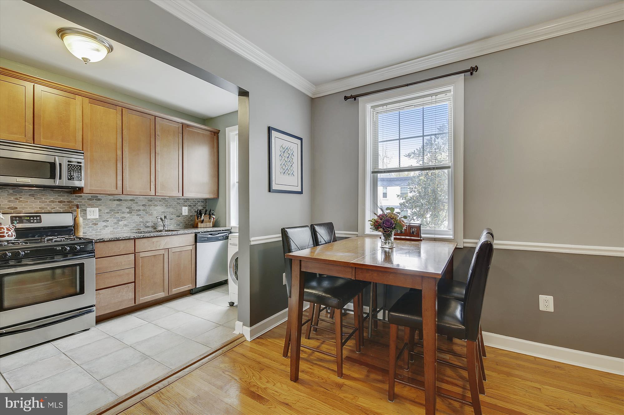 1816 Kalorama Road Northwest, Unit 302 Washington, DC 20009 - Photo 11 of 45 Dining and kitchen