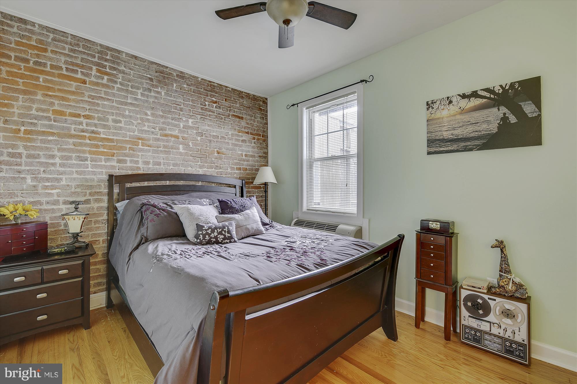 1816 Kalorama Road Northwest, Unit 302 Washington, DC 20009 - Photo 13 of 45 Gorgeous exposed brick wall