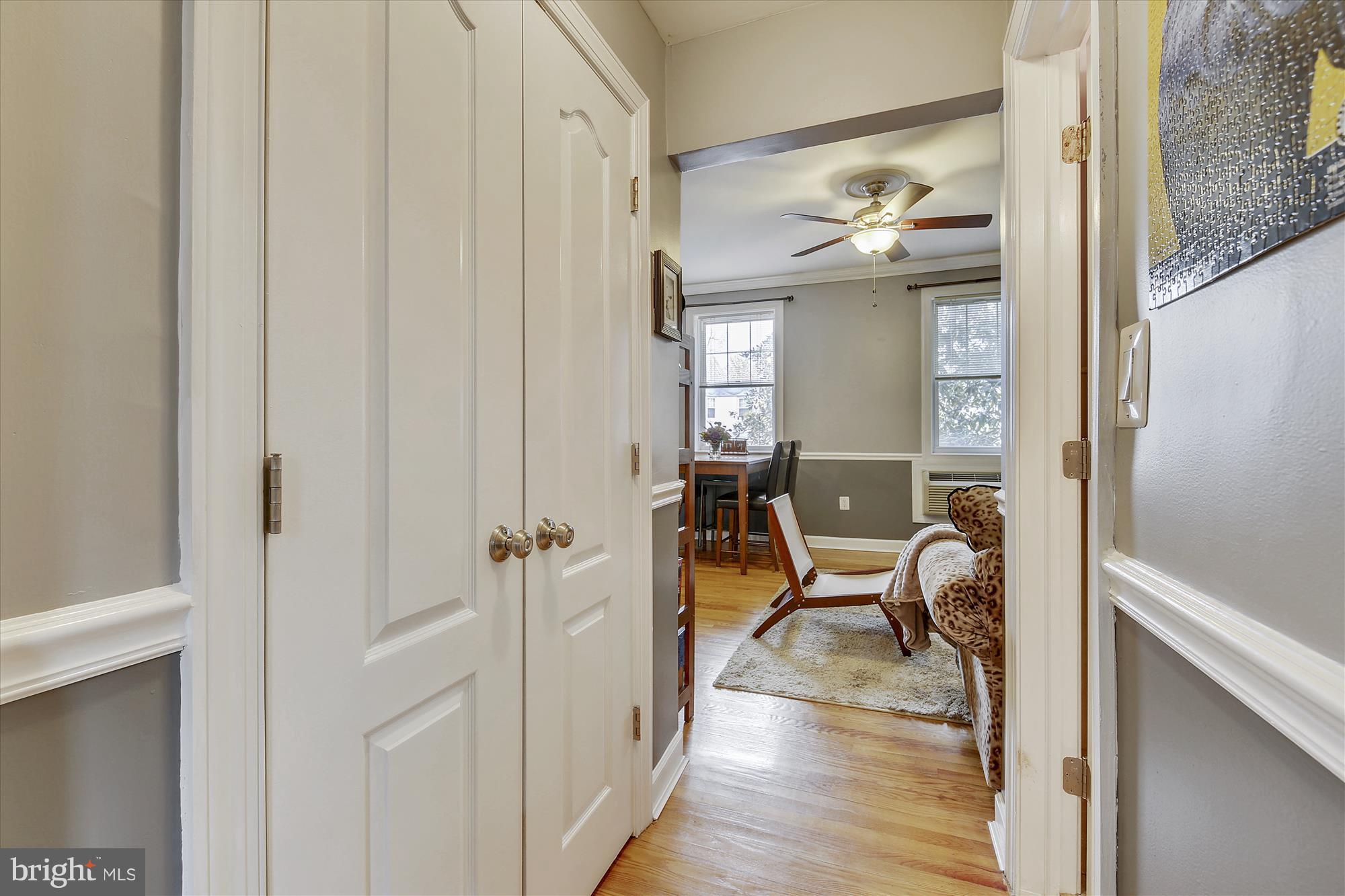 1816 Kalorama Road Northwest, Unit 302 Washington, DC 20009 - Photo 17 of 45 Hall from bedroom to bath and living room