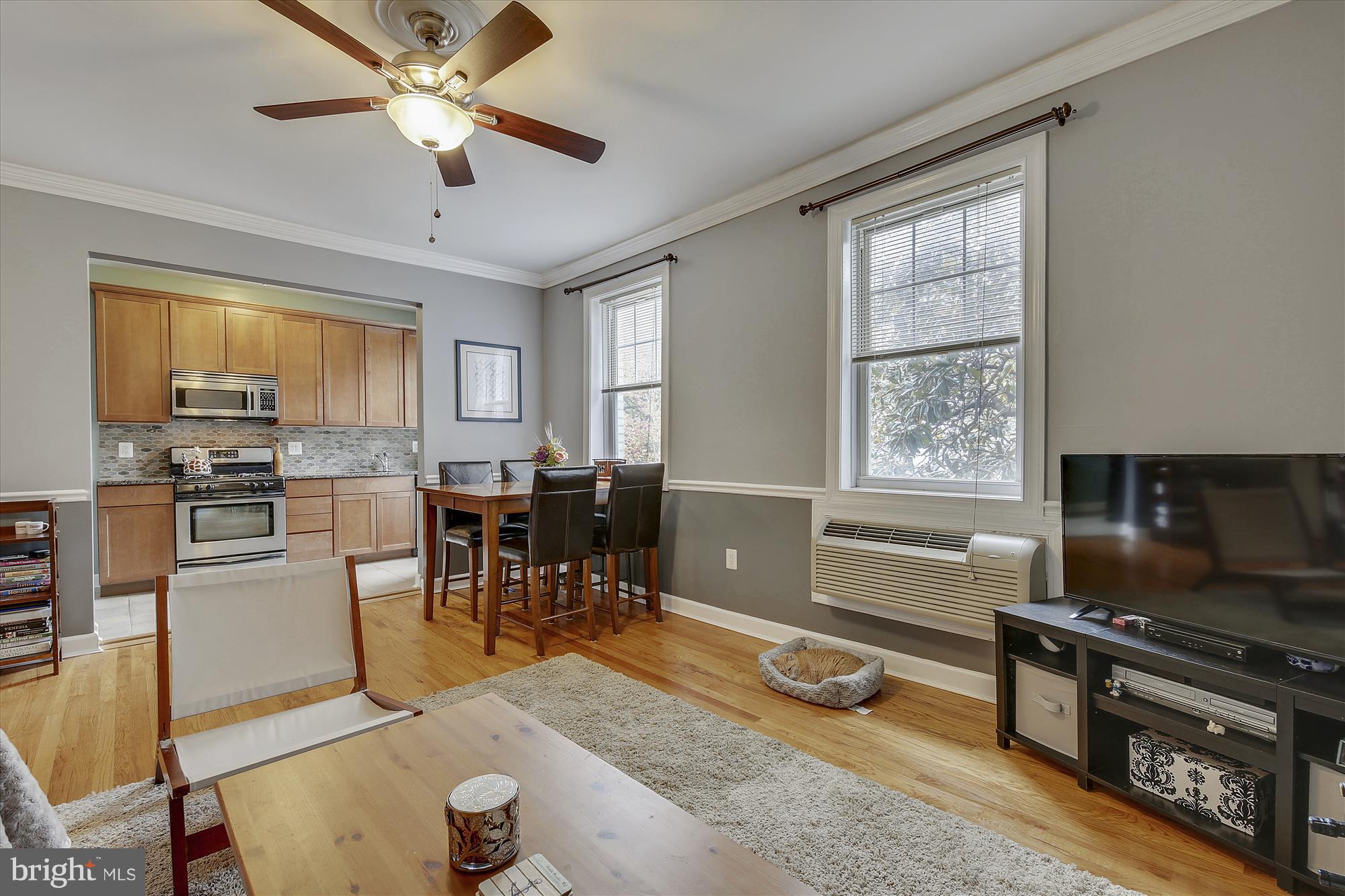 1816 Kalorama Road Northwest, Unit 302 Washington, DC 20009 - Photo 44 of 45 Wonderful open floor plan!