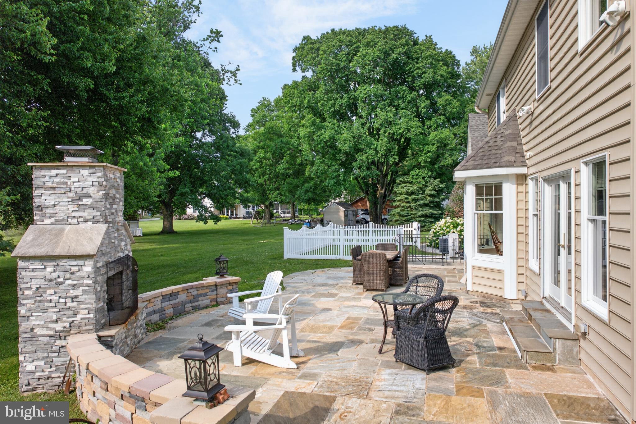 718 Whitehall Beach Road Annapolis, MD 21409 - Photo 11 of 95