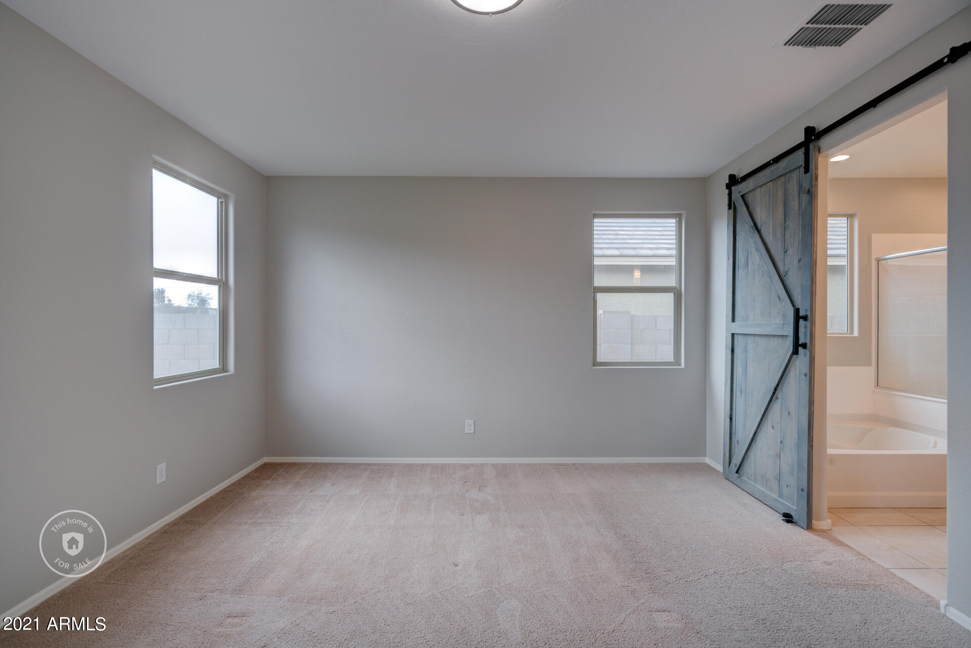 2417 East Beverly Road Phoenix, AZ 85042 - Photo 12 of 24 photo_12