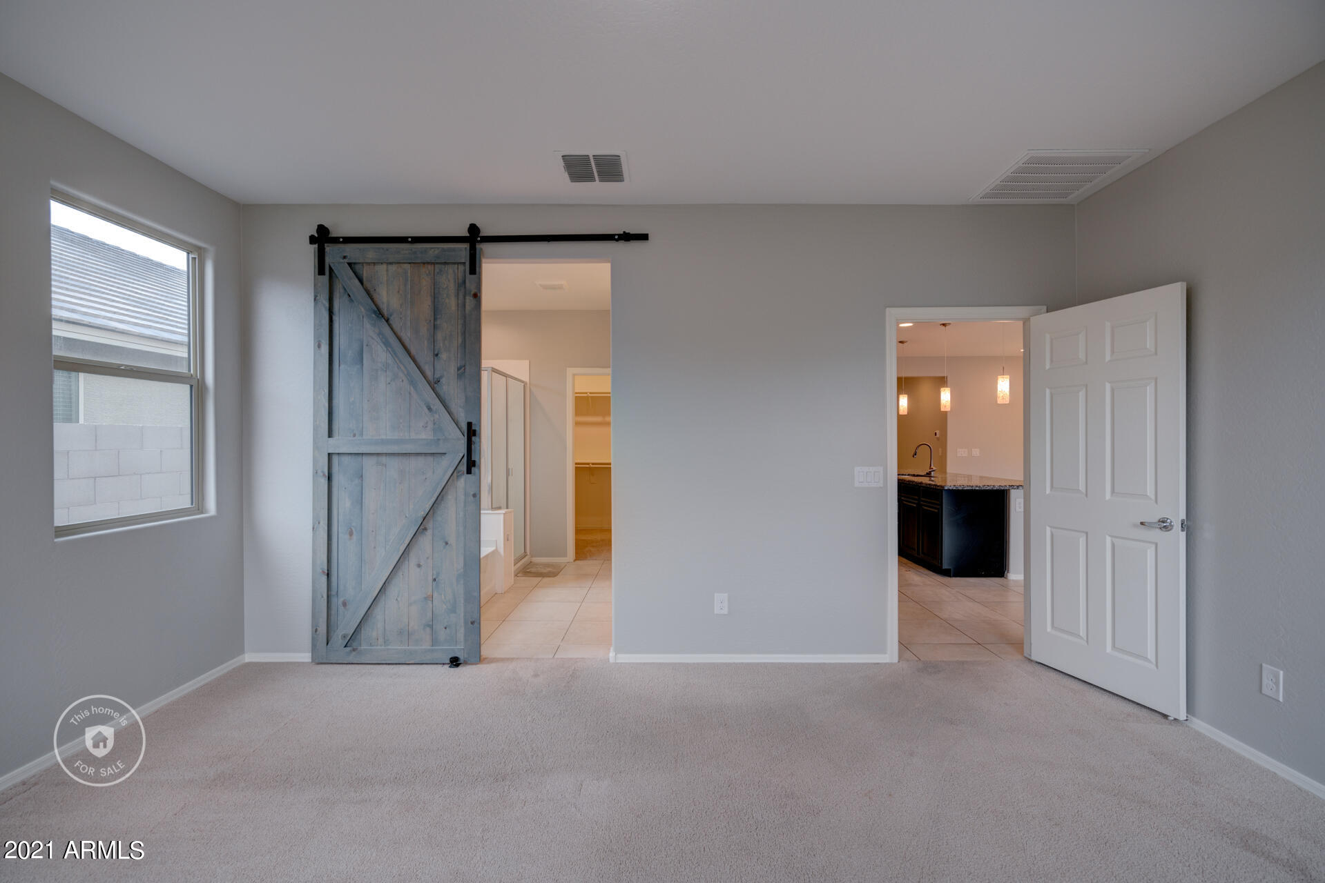 2417 East Beverly Road Phoenix, AZ 85042 - Photo 13 of 24 photo_13
