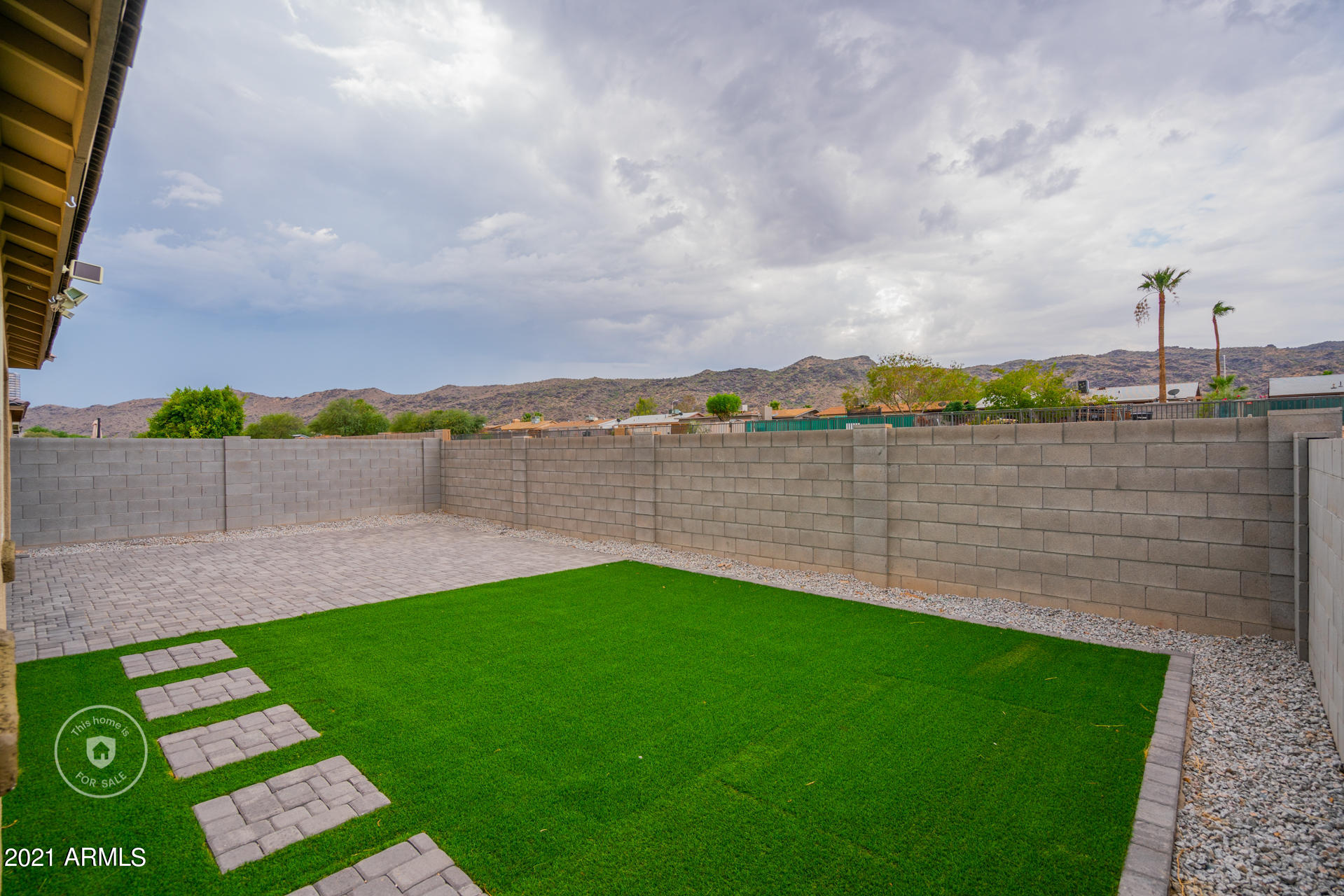 2417 East Beverly Road Phoenix, AZ 85042 - Photo 23 of 24 photo_23