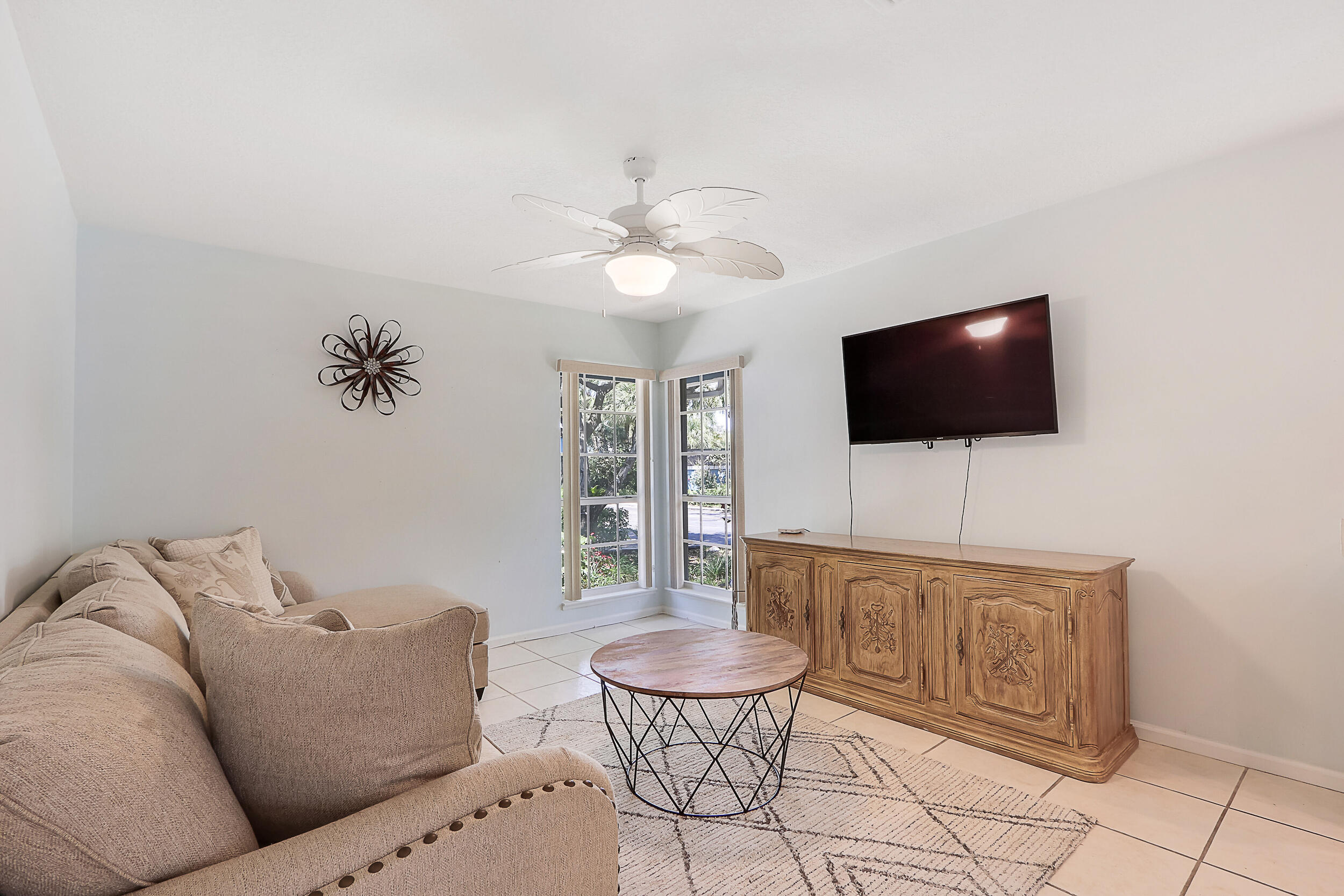 628 Ocean Dunes Circle Jupiter, FL 33477 - Photo 17 of 52 628 Ocean Dunes Cir Jupiter FL-print-031