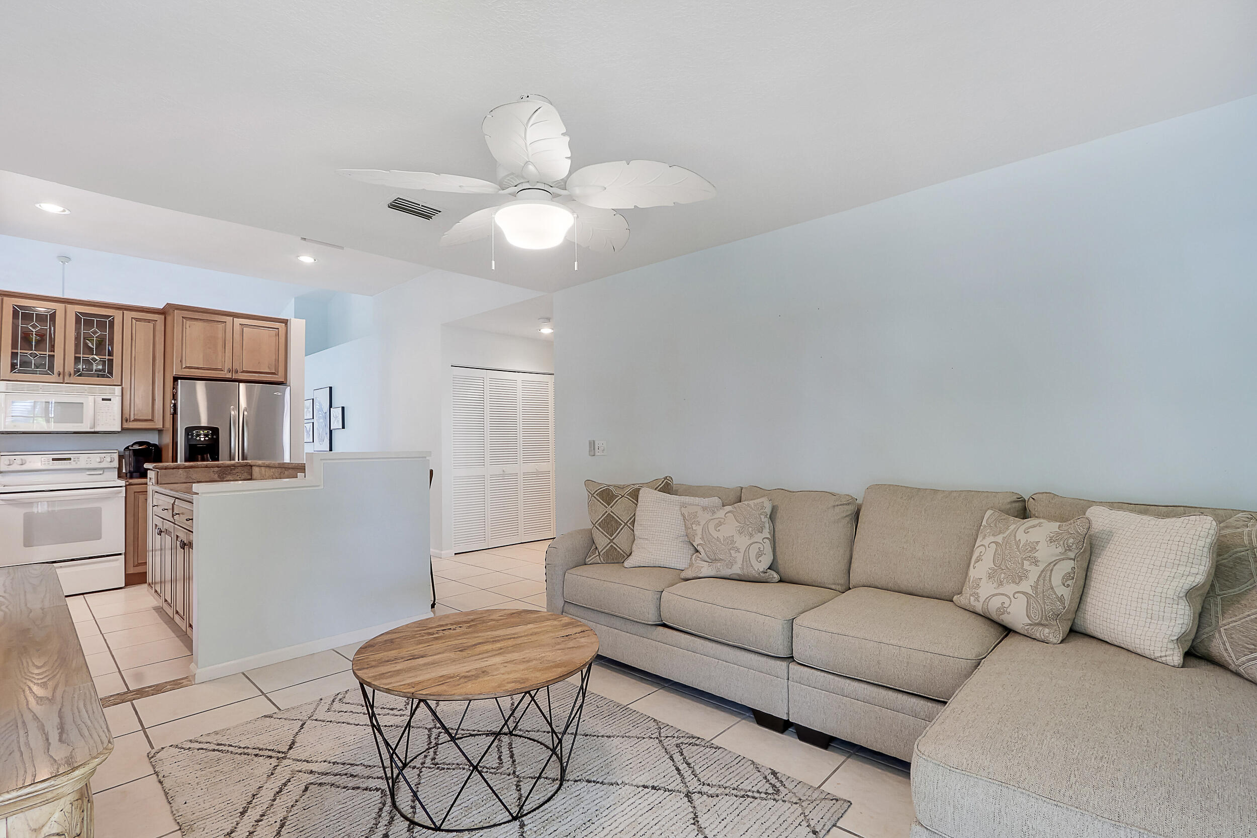 628 Ocean Dunes Circle Jupiter, FL 33477 - Photo 18 of 52 628 Ocean Dunes Cir Jupiter FL-print-032