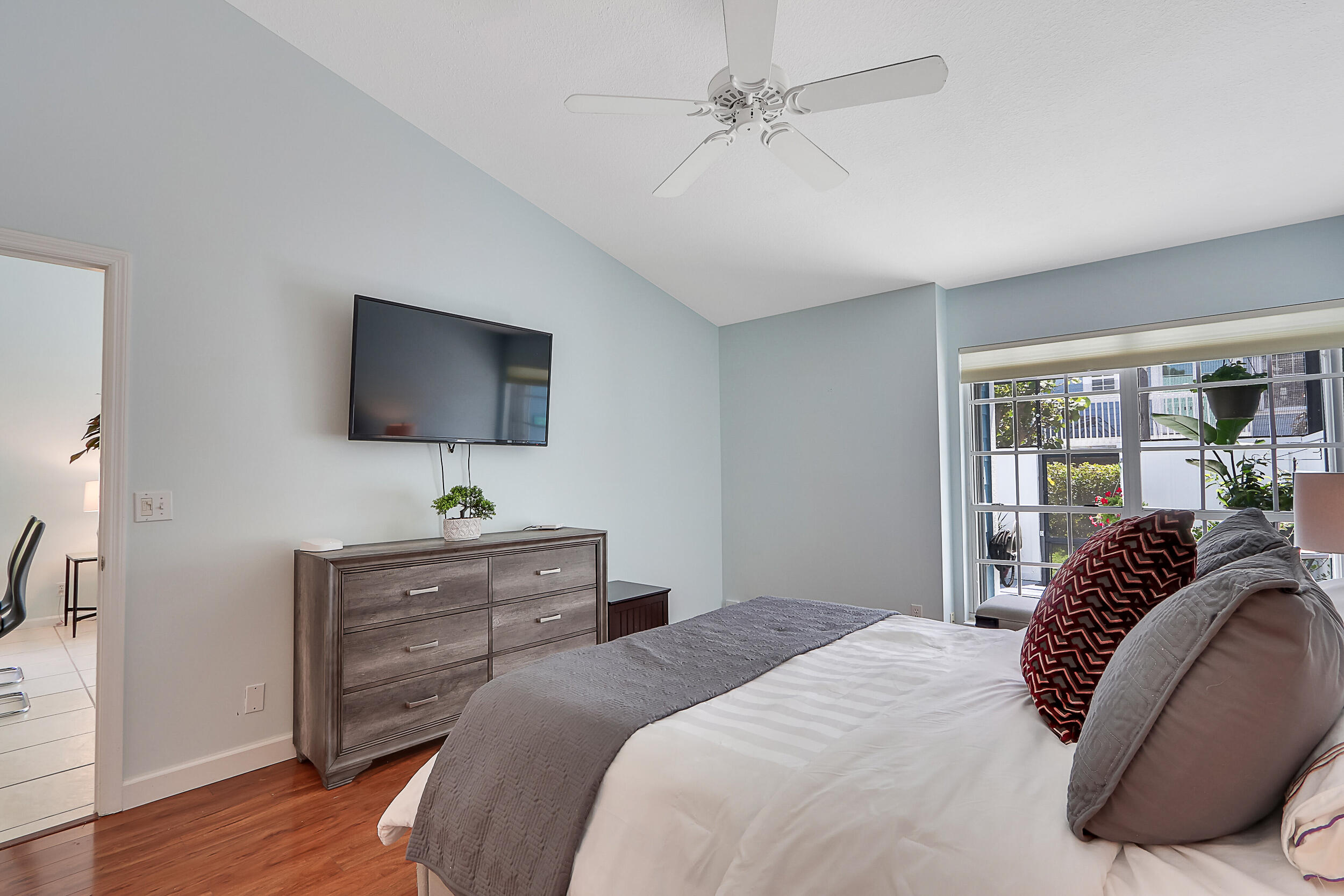 628 Ocean Dunes Circle Jupiter, FL 33477 - Photo 27 of 52 628 Ocean Dunes Cir Jupiter FL-print-042