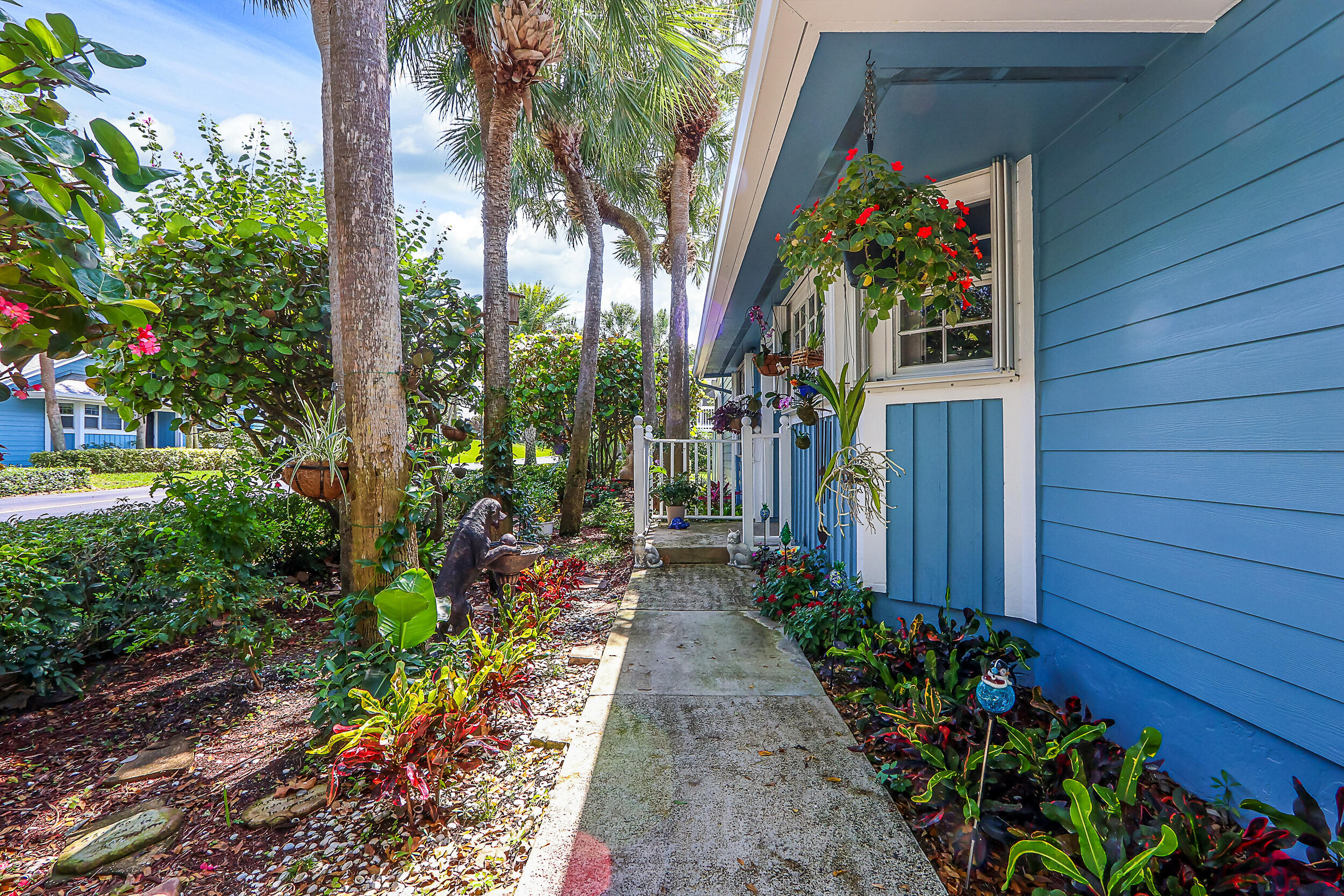 628 Ocean Dunes Circle Jupiter, FL 33477 - Photo 6 of 52 628 Ocean Dunes Cir Jupiter FL-print-018