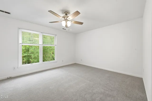 $425,000 | 101 Thomas Lane, Unit 3, Carrboro, NC 27510