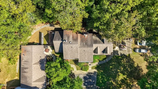 $425,000 | 101 Thomas Lane, Unit 3, Carrboro, NC 27510