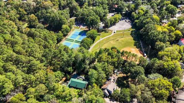 $425,000 | 101 Thomas Lane, Unit 3, Carrboro, NC 27510