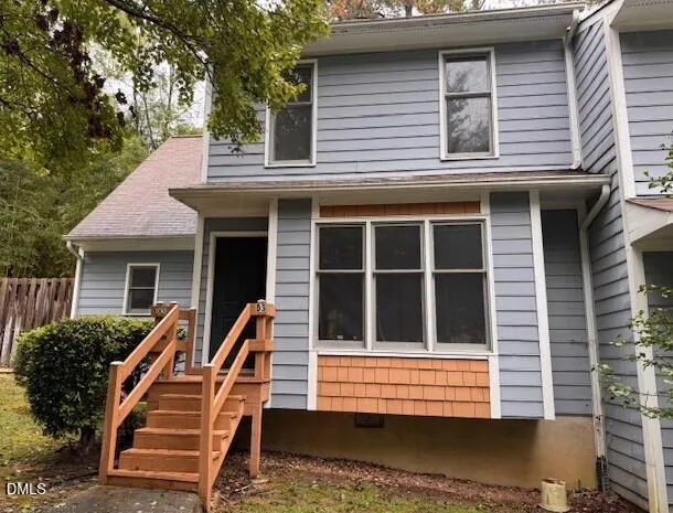 $425,000 | 101 Thomas Lane, Unit 3, Carrboro, NC 27510