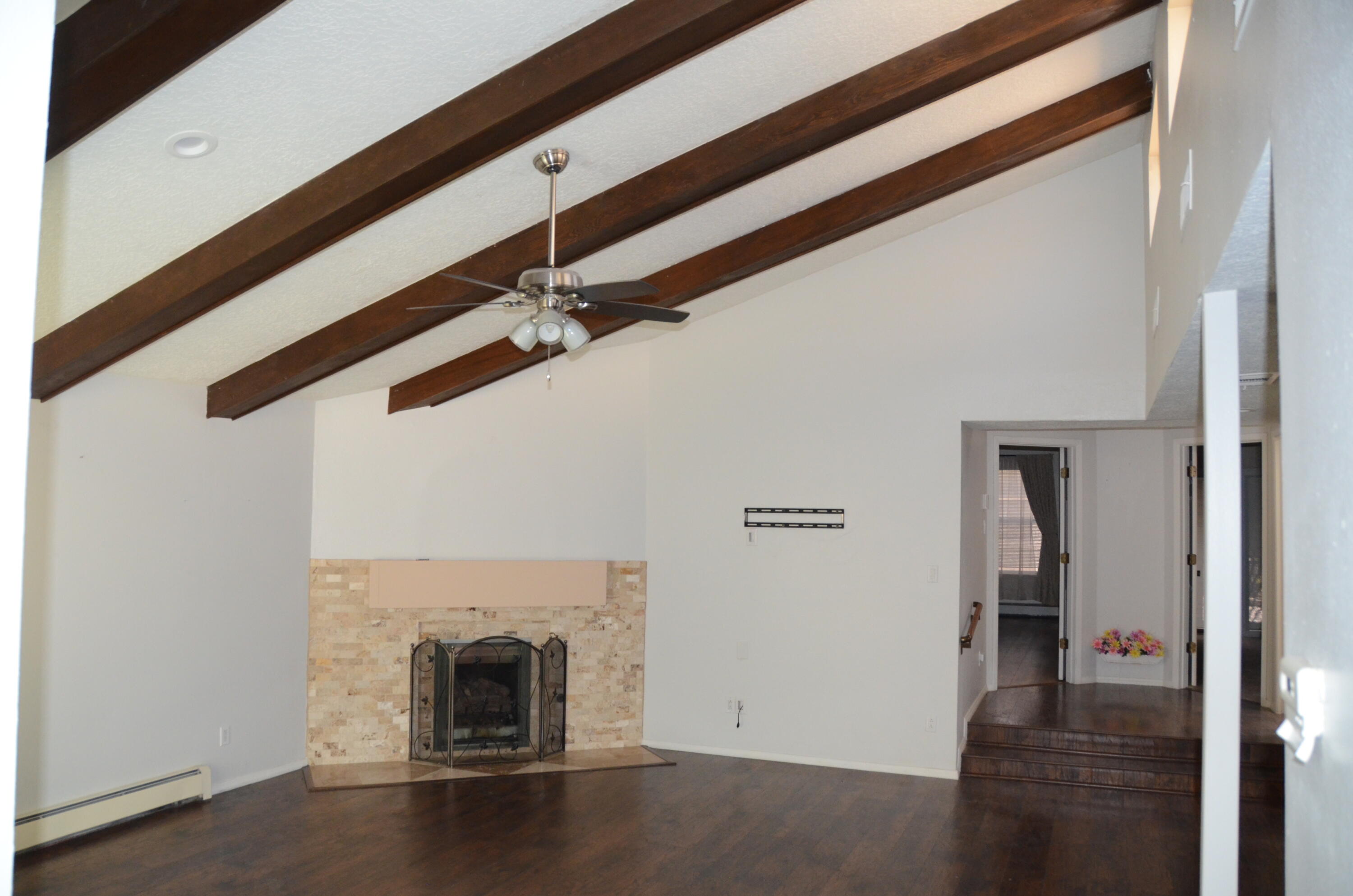 3291 Esplanade Circle Southeast Rio Rancho, NM 87124 - Photo 9 of 30 Gallery Image 9