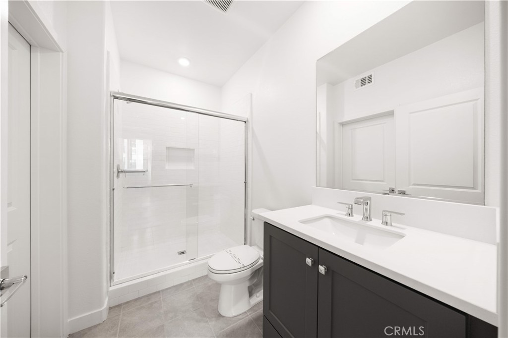 312 Tank Irvine, CA 92618 - Photo 14 of 75