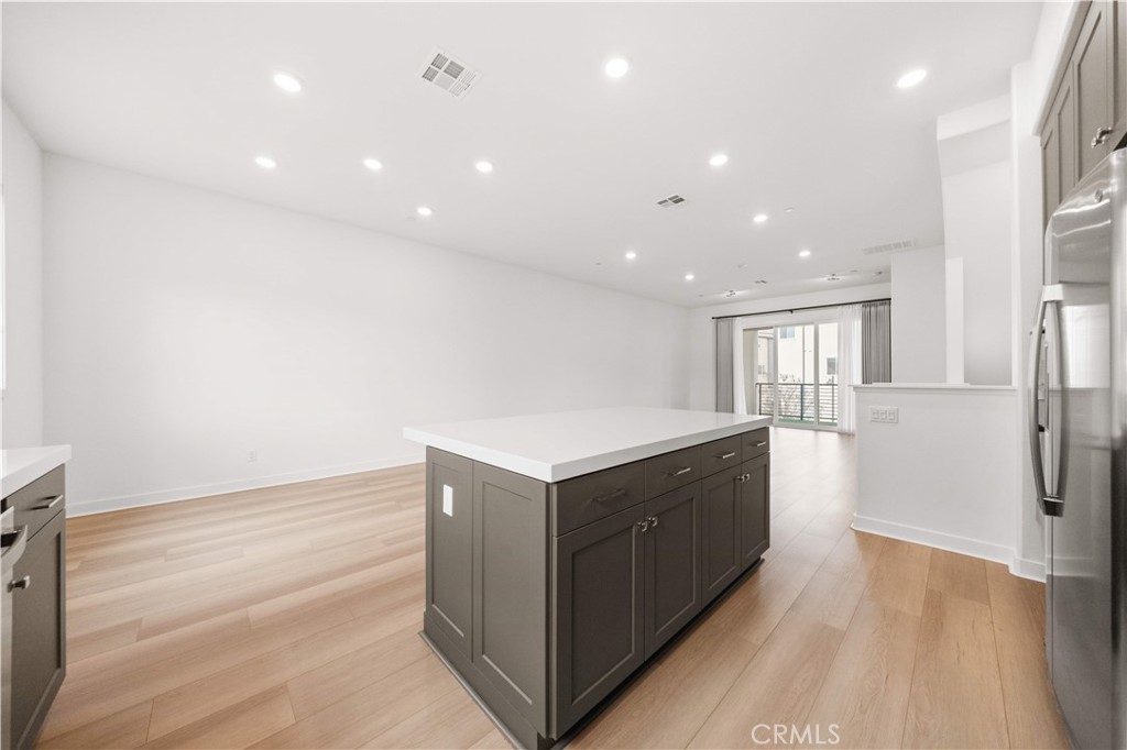 312 Tank Irvine, CA 92618 - Photo 18 of 75