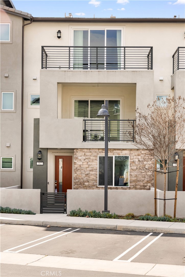 312 Tank Irvine, CA 92618 - Photo 6 of 75