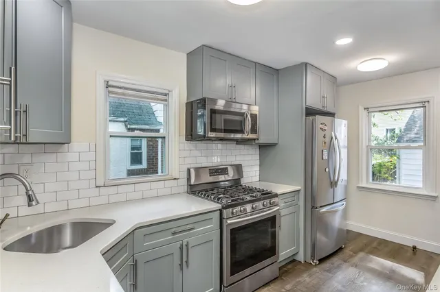 $795,000 | 136 North 1st Street, New Hyde Park, NY 11040