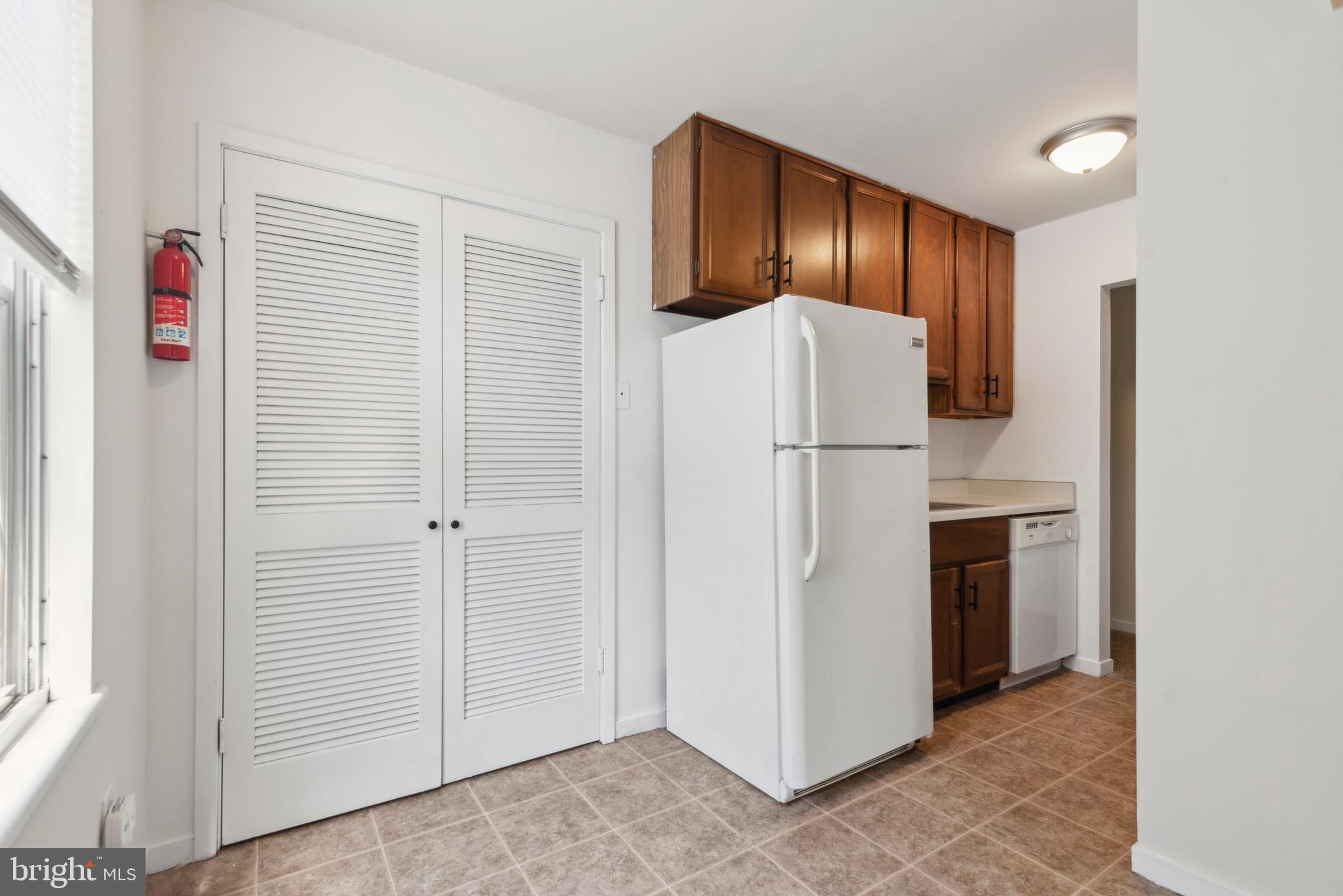 428 Harmon Road Philadelphia, PA 19128 - Photo 35 of 45