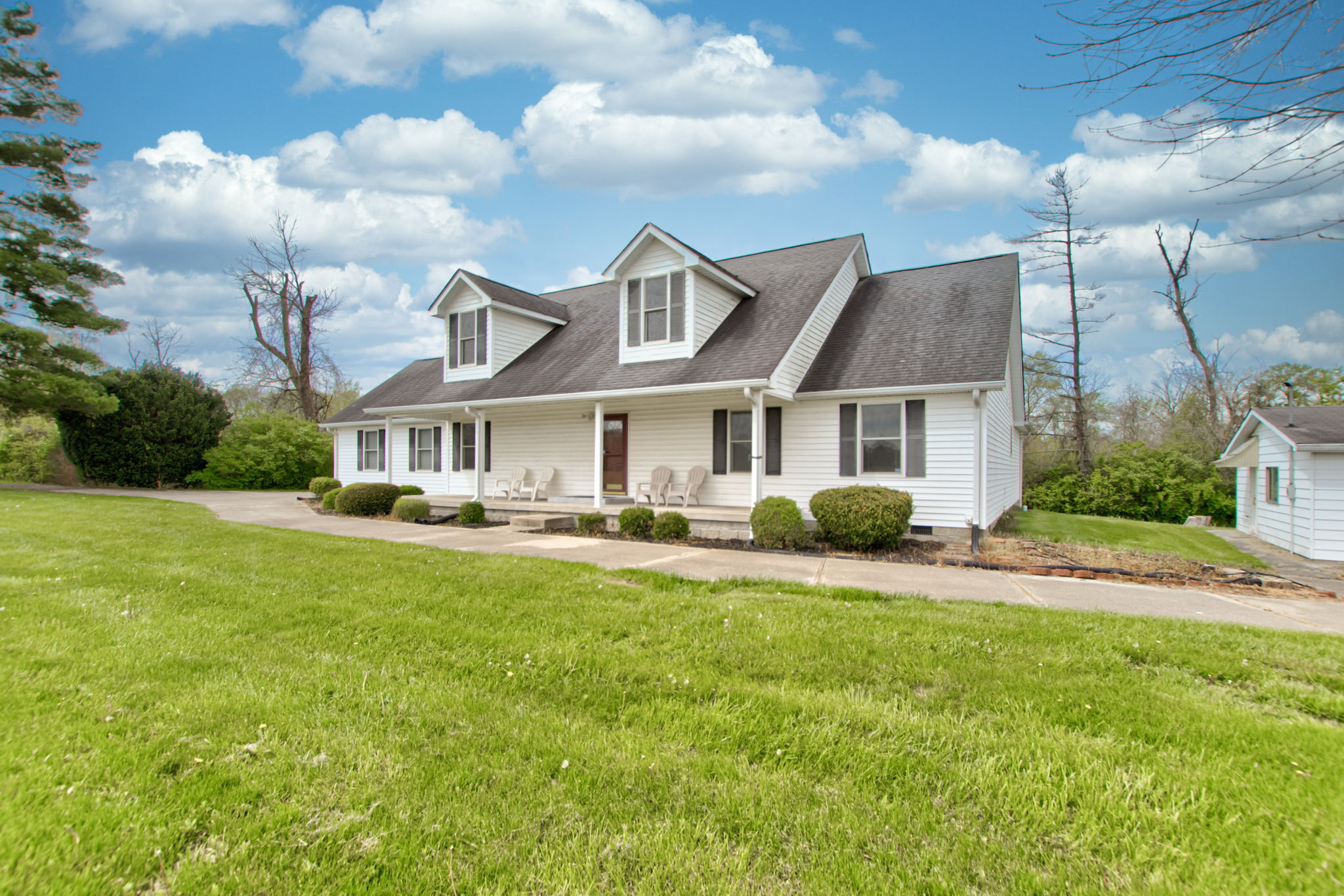 6320 Mendenhall Road Indianapolis, IN 46221 - Photo 2 of 82 Gallery Image 2