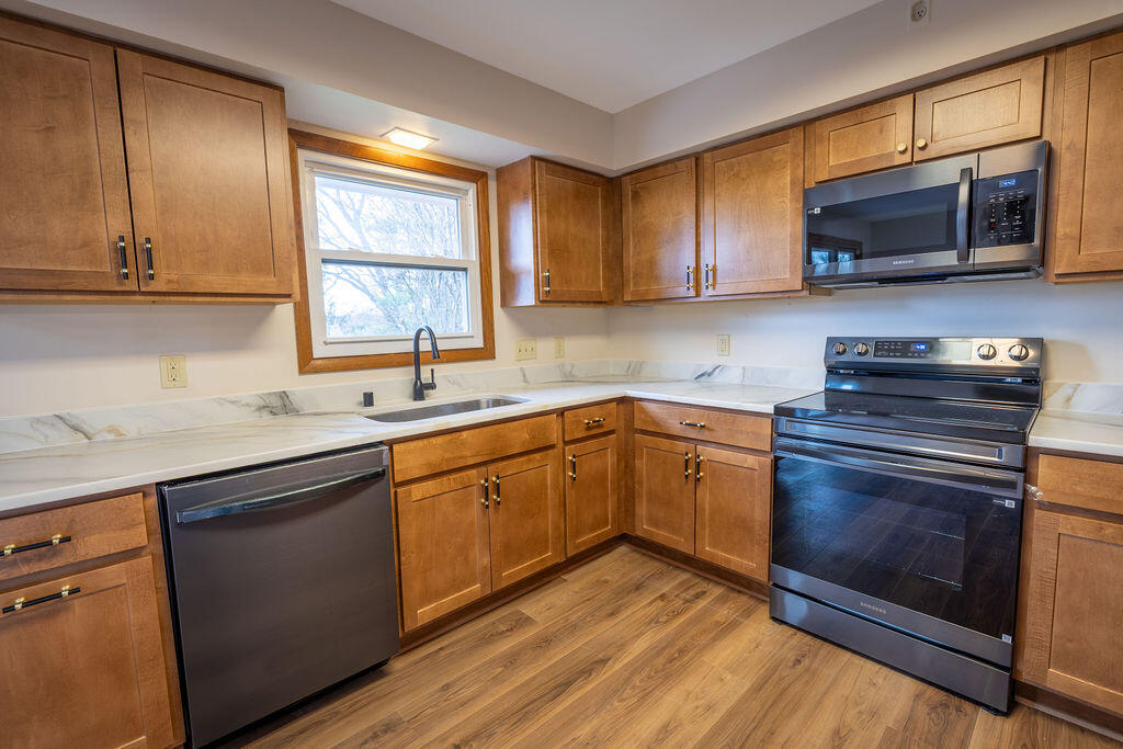 W225S9080 Mt Carmel Road Big Bend, WI 53103 - Photo 13 of 46 BigBendProperty4-13-26-19