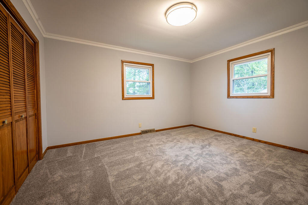 W225S9080 Mt Carmel Road Big Bend, WI 53103 - Photo 18 of 46 BigBendProperty4-13-26-24